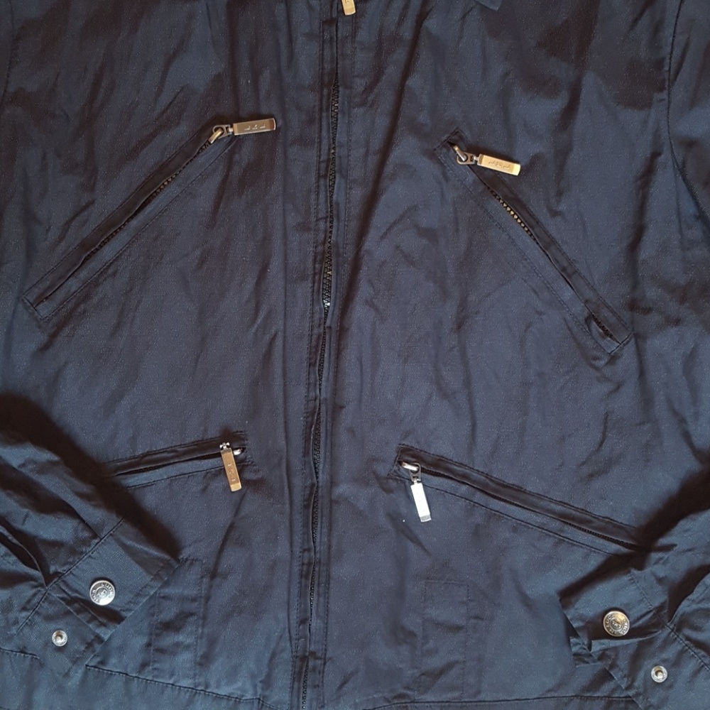 Lightweight stylish jacket - Picture 7 of 8